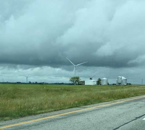 large windmills in Indiana